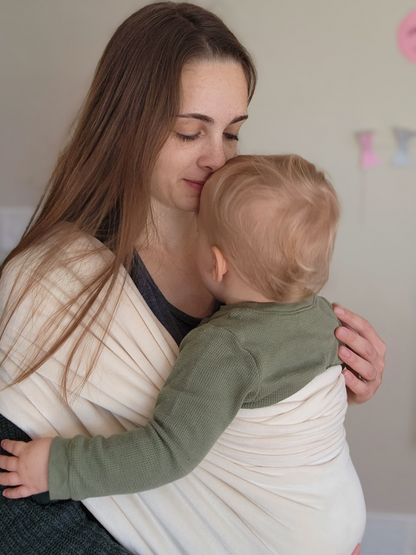 TenderHug Bonding Comforter – Sanfte Nähe für Mama & Baby