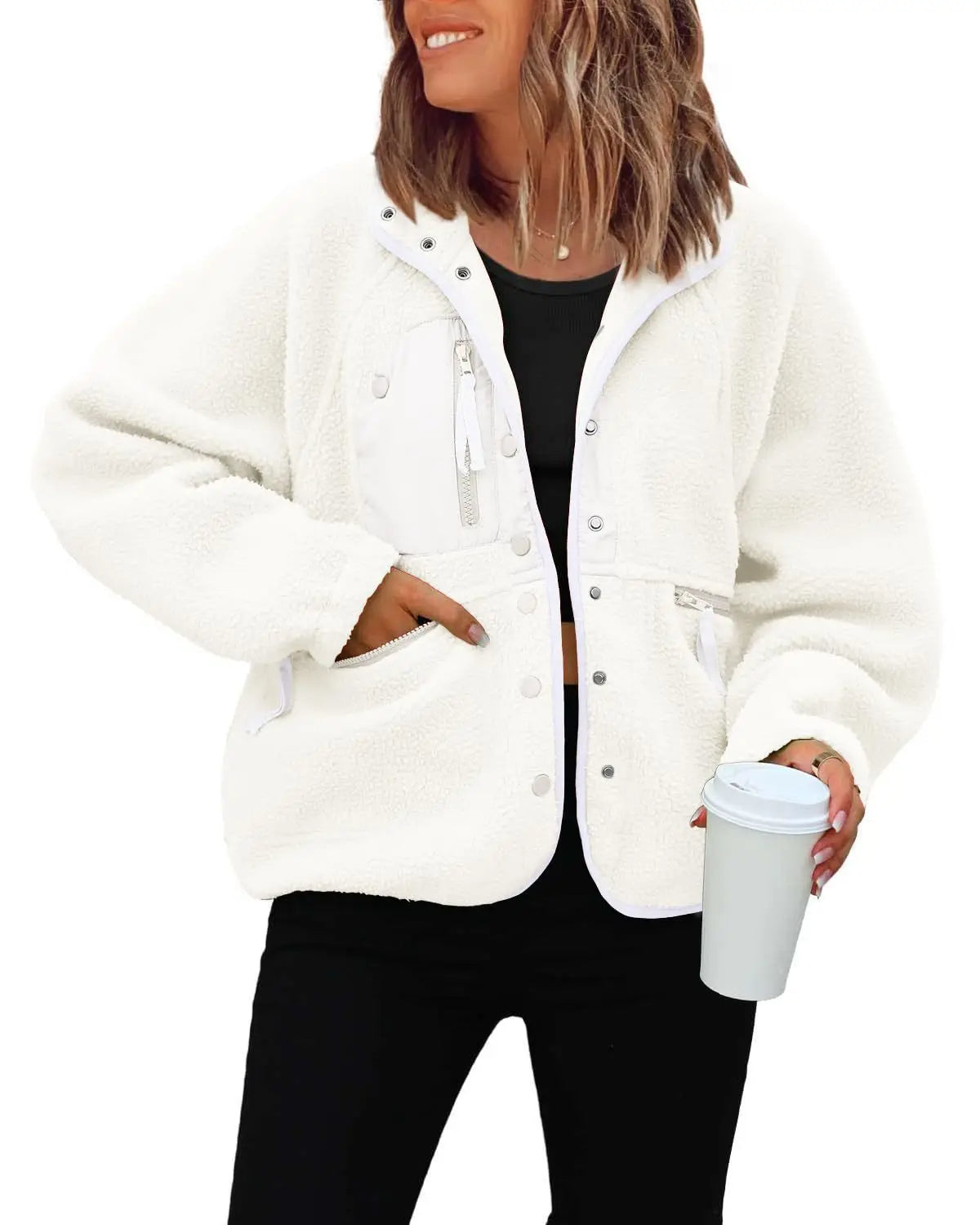 Brenda Kurze Sherpa-Jacke