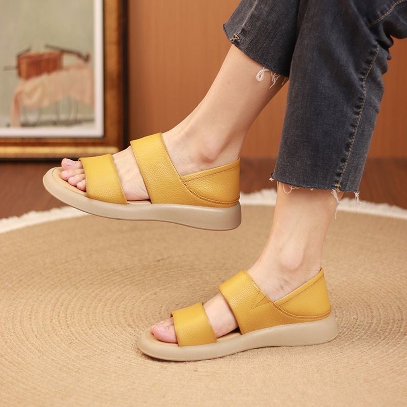 Neue modische Sandalen für Frauen aus echtem Leder mit dicker Sohle