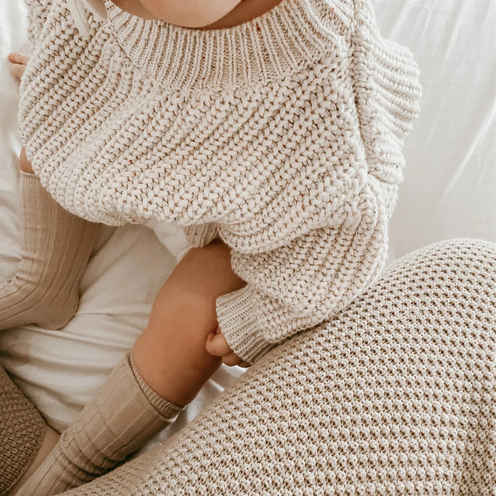 Einfacher Strickpullover für Kinder