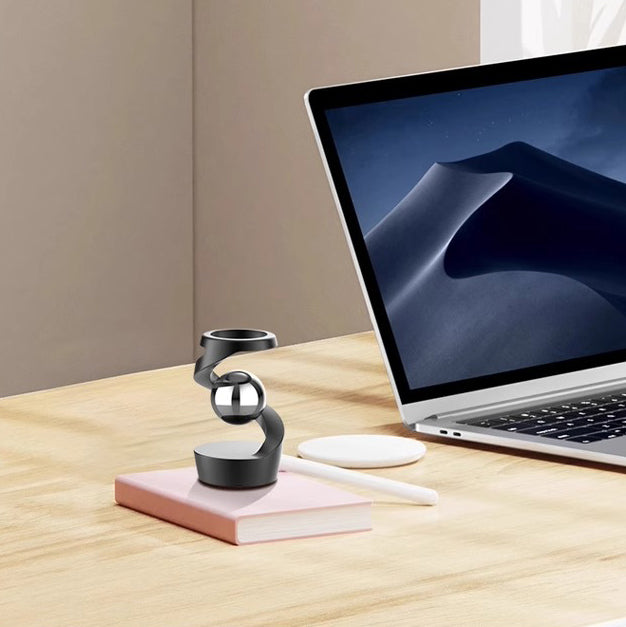 MindSpinner Mind-Bending Optical Illusion