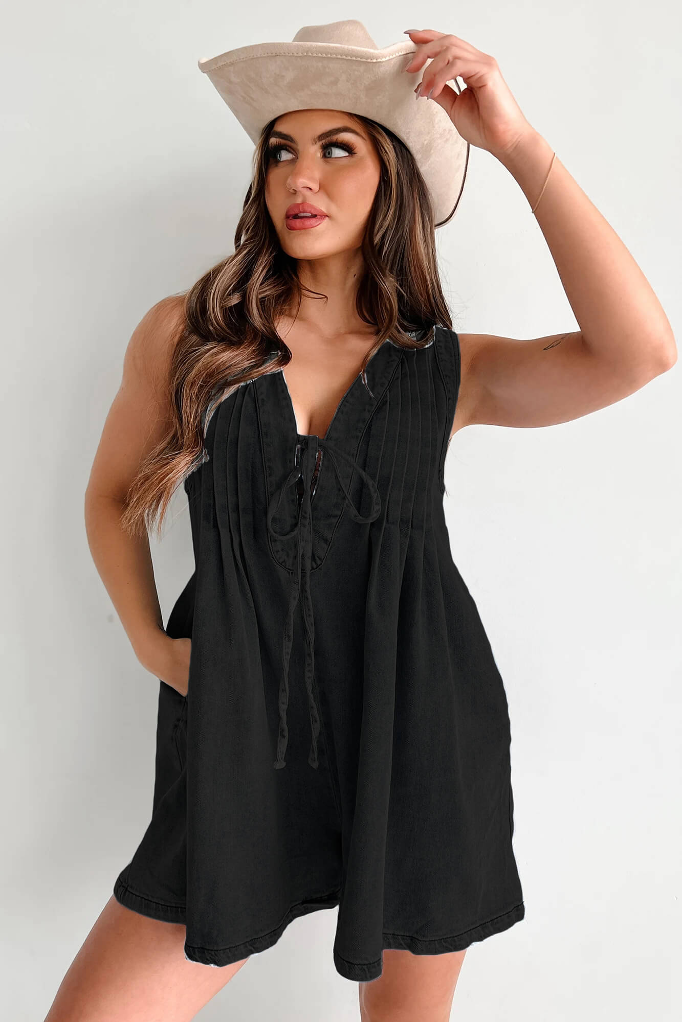 Abbey | Luchtige Denim Romper met Striksluiting