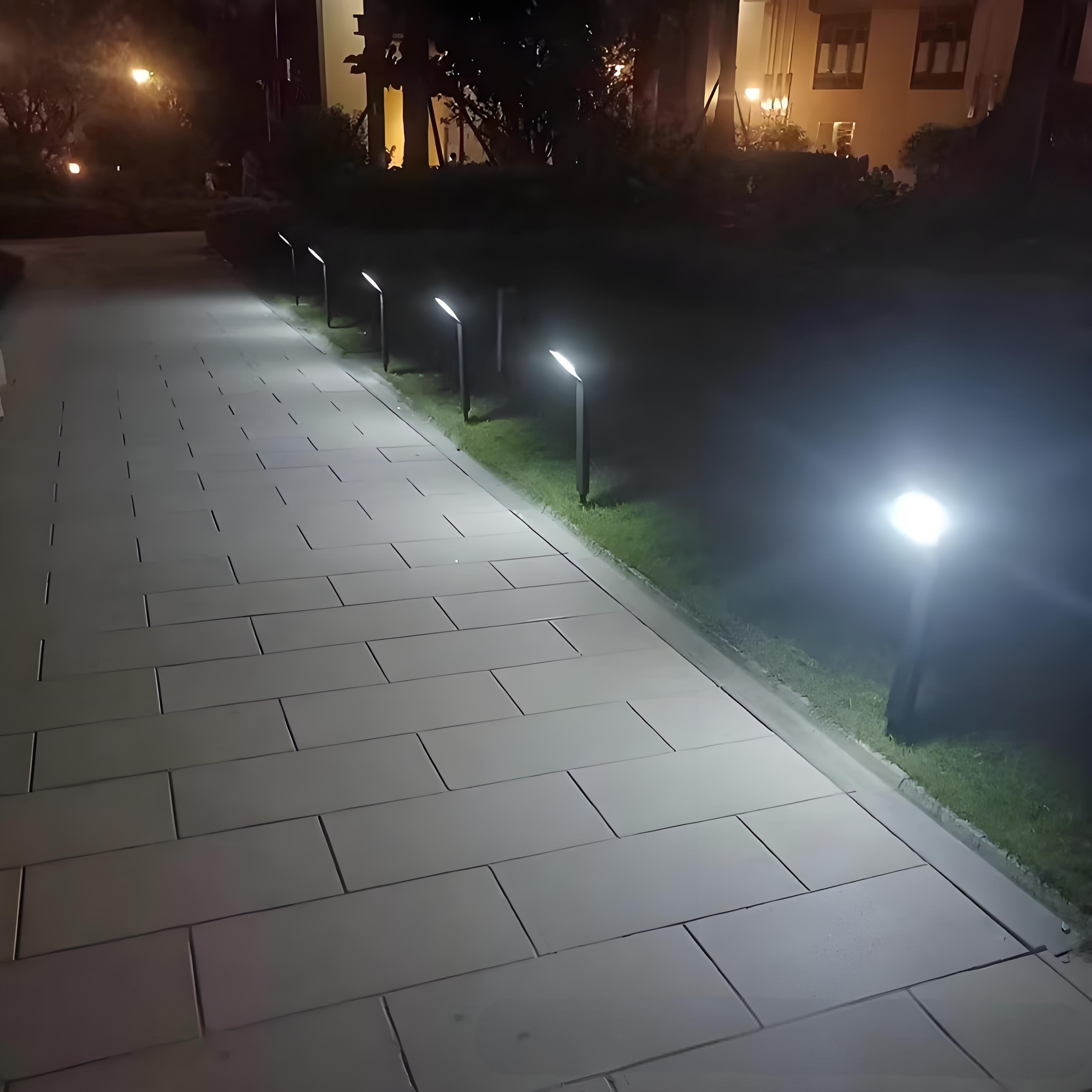 T-förmige LED-Solar-Gartenlichter - Wasserdichte Außen-Landschaftslichter für Garten- und Terrassendekoration