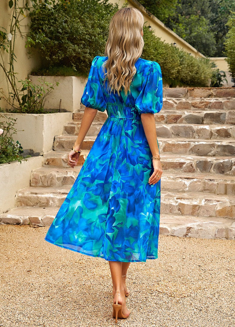 Valka™ - Blüten Chic Midi-Kleid