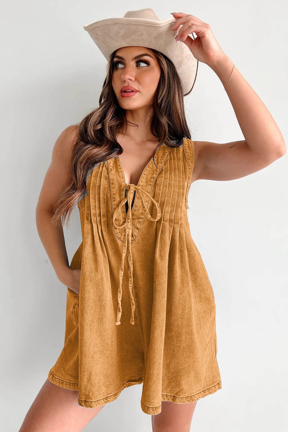 Abbey | Luchtige Denim Romper met Striksluiting